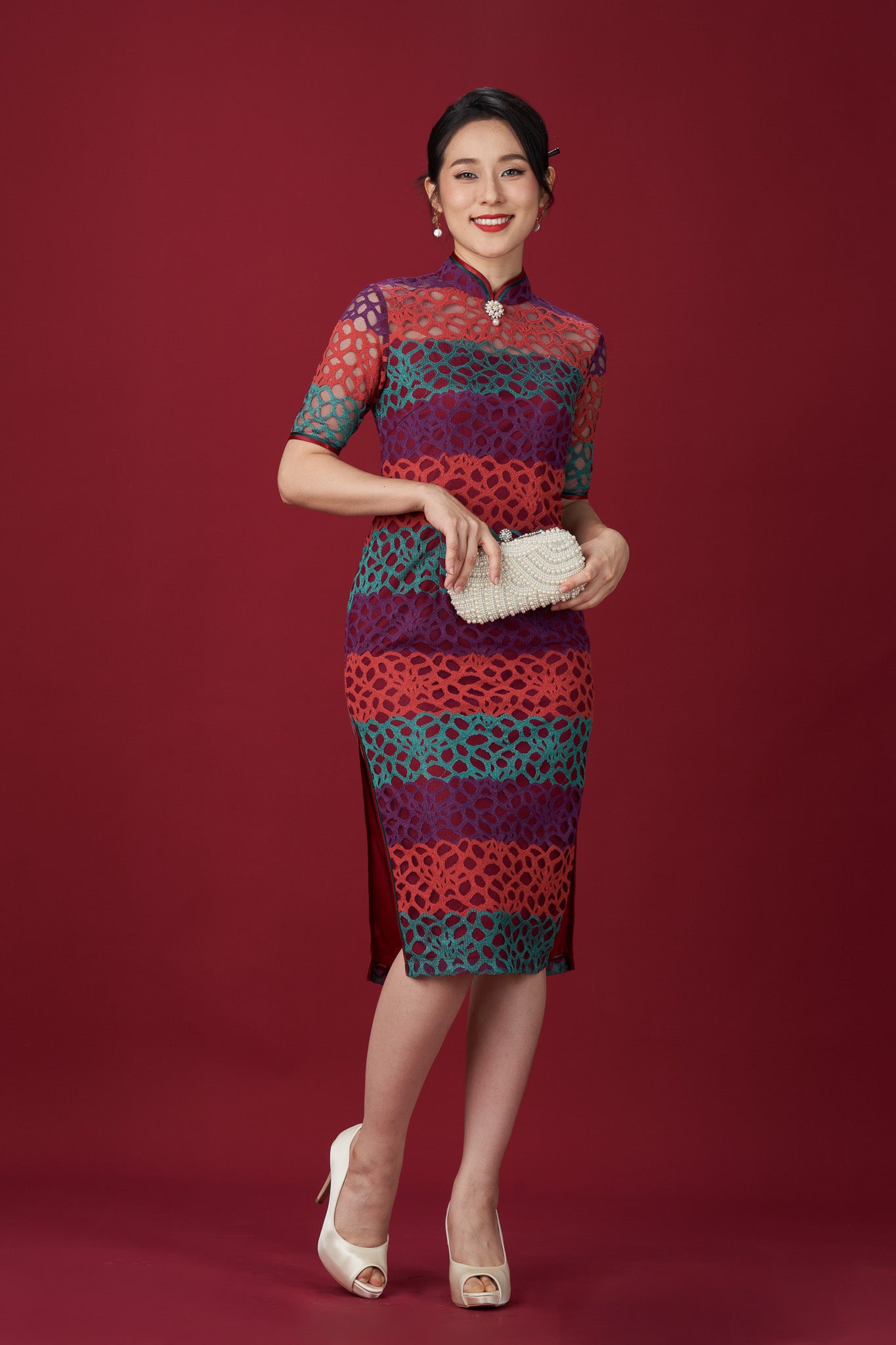 Multi-coloured Striped Lace Elbow Length Sleeved Cheong Sam