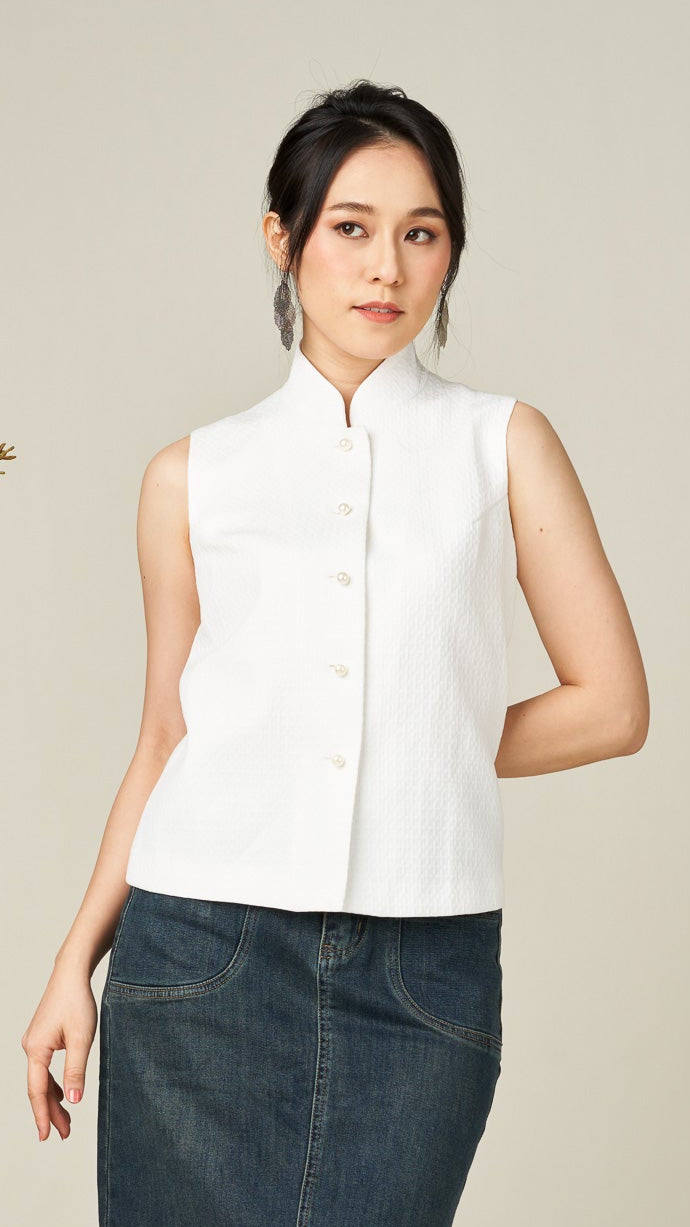 White Jacquard Sleeveless Top With Mandarin Collar