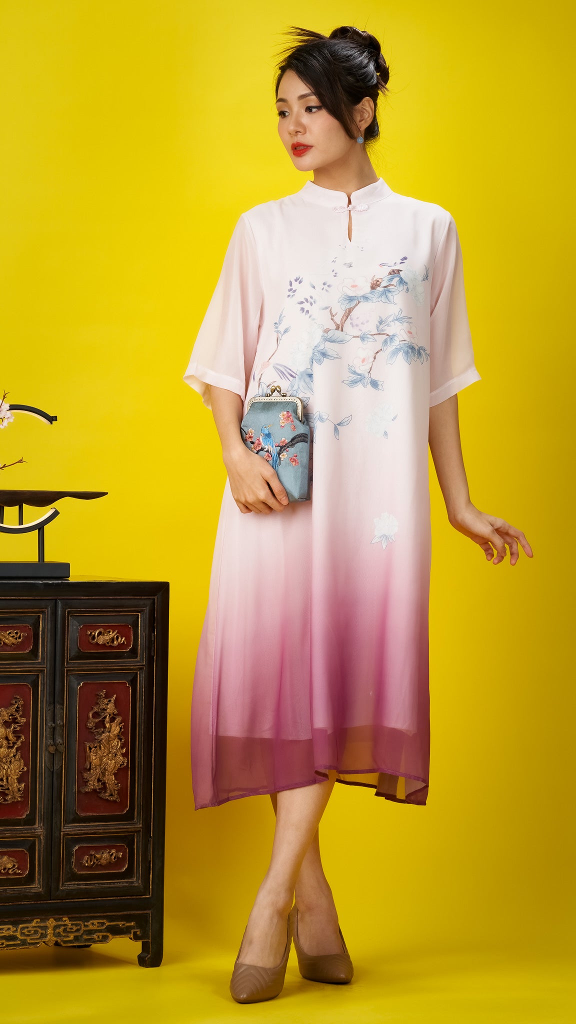 Gradient Pink Floral Printed Chiffon Dress with Mandarin Collar