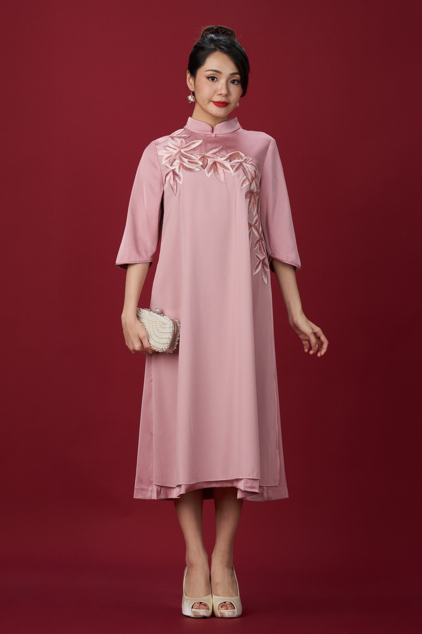 Pink Embroidered Dress with 3/4 Sleeves and Mandarin Collar