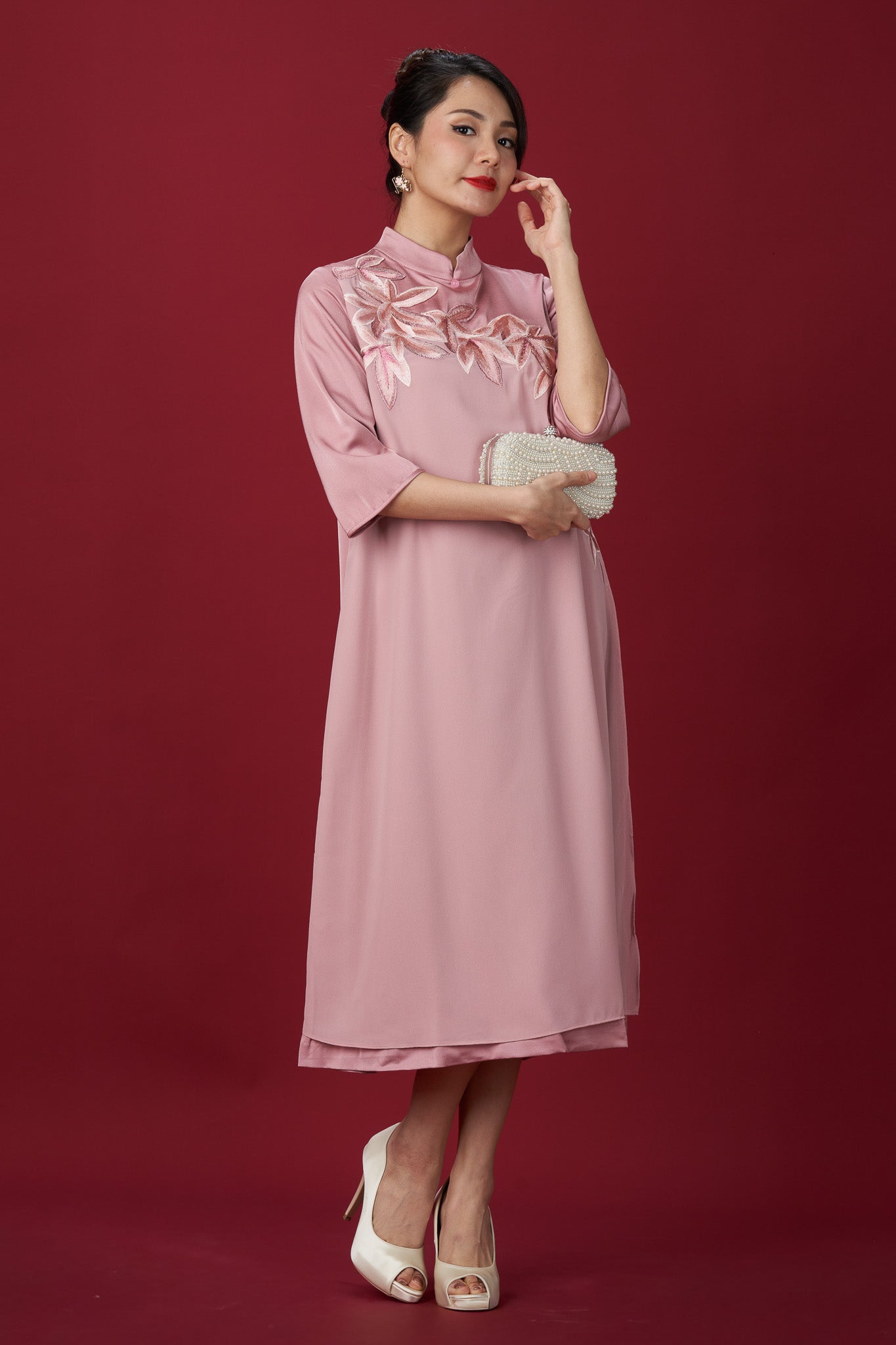 Pink Embroidered Dress with 3/4 Sleeves and Mandarin Collar