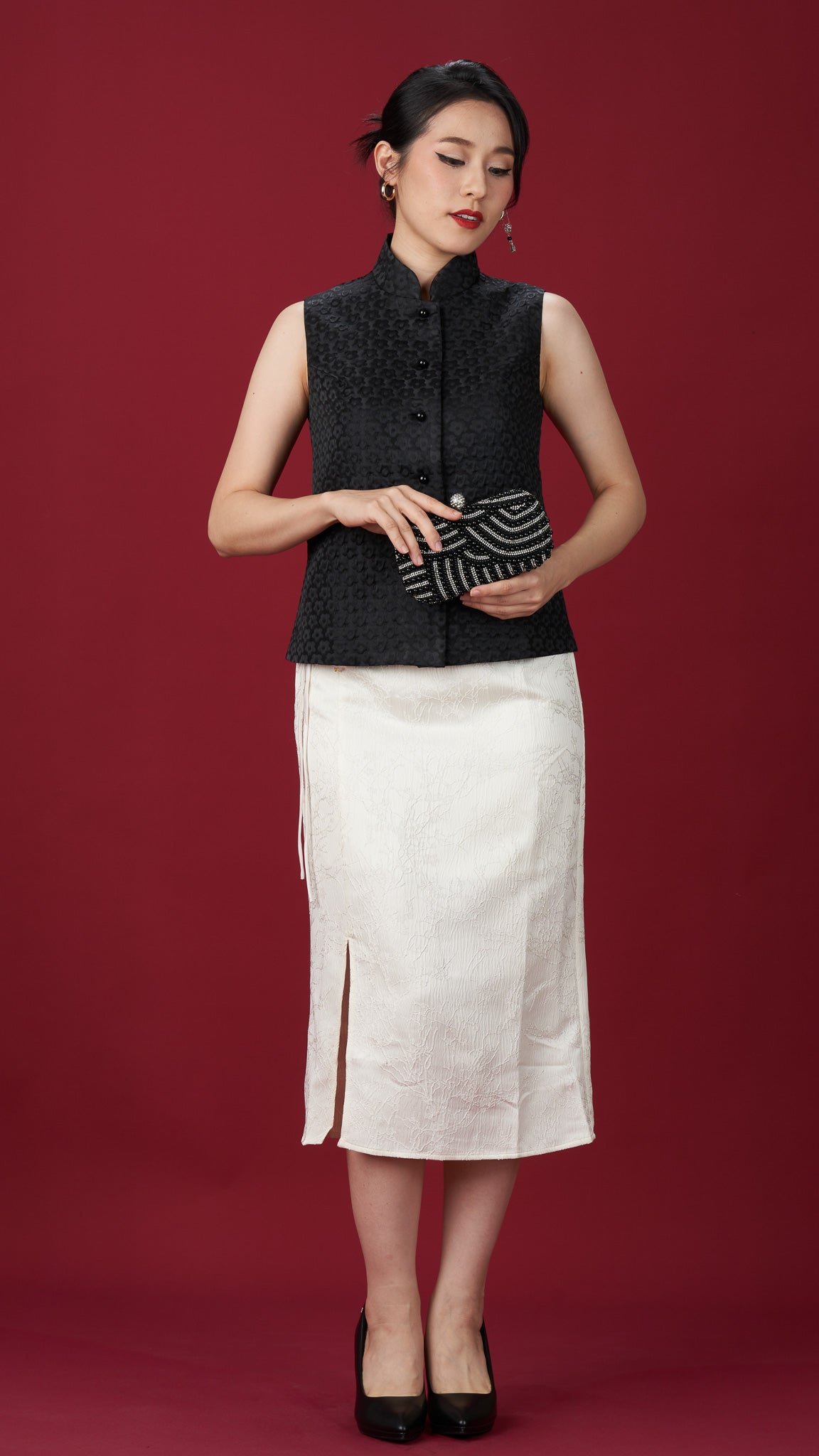 Black Jacquard Sleeveless Top With Mandarin Collar