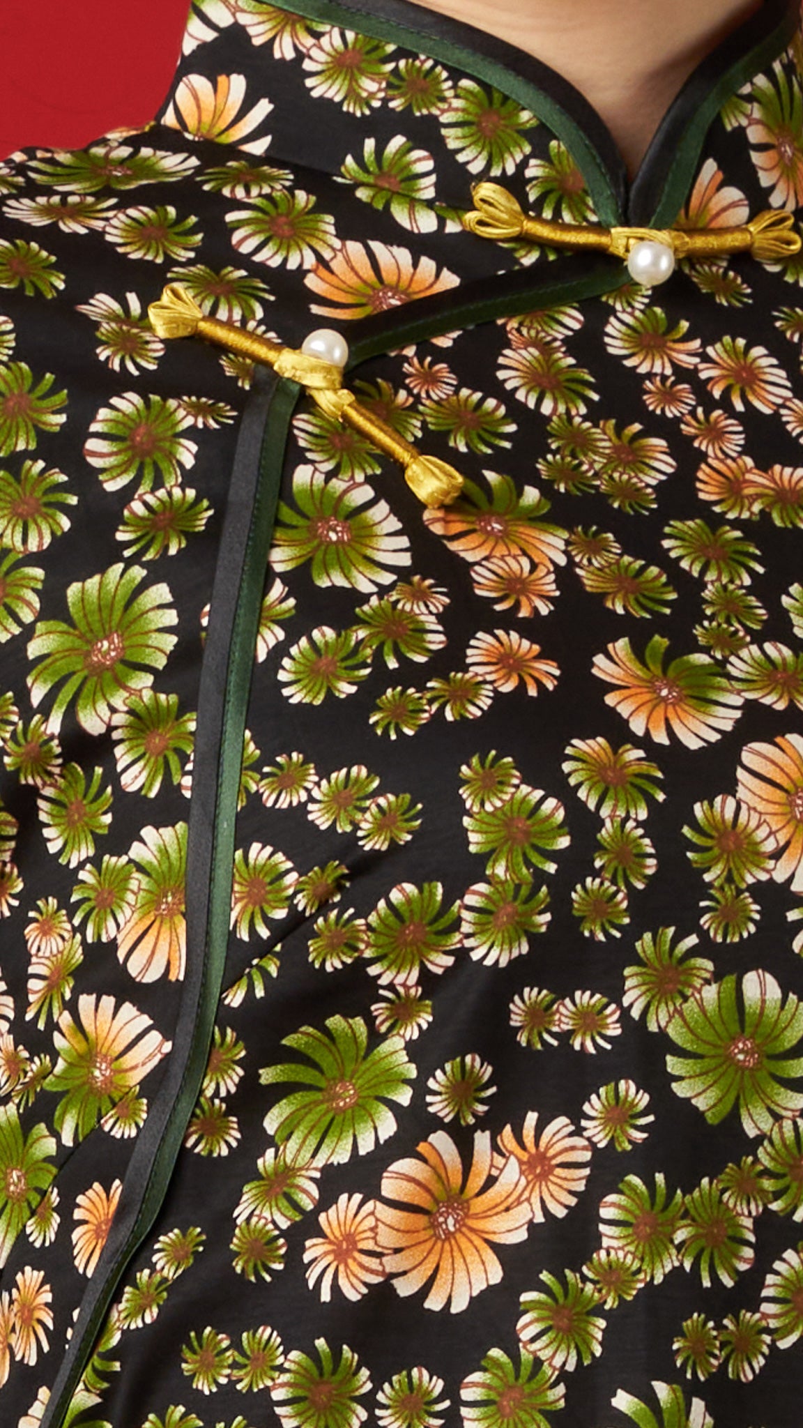 Classic Olive & Black Floral Cheong Sam